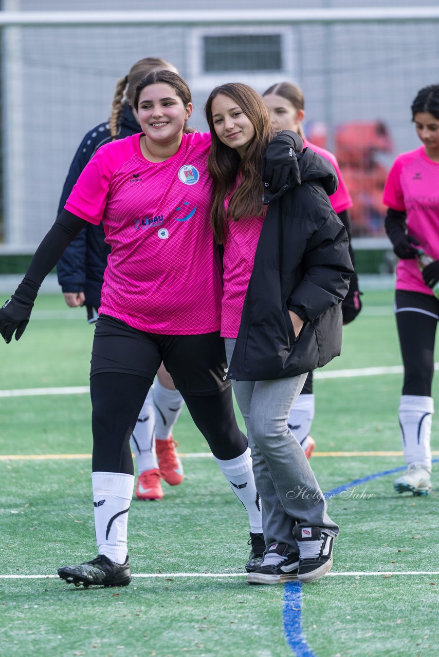 Bild 255 - wCJ VfL Pinneberg - SSV Rantzau : Ergebnis: 0:0